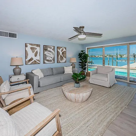 Castaway Waterfront Home